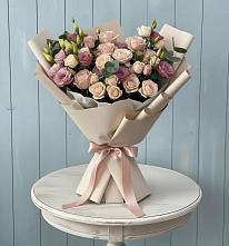 Букет цветов из:  Розы и Лизиантусы в Дубовом