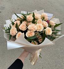 Букет Кремовые розы Латте в Дубовом