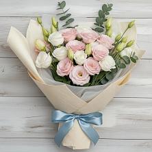 Букет цветов из:  Лизиантусы в Дубовом