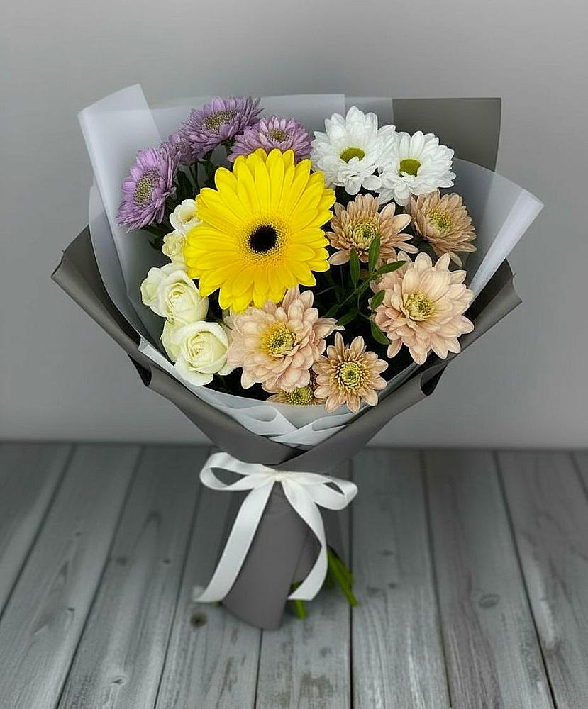 Букет цветов из: Розы, Герберы и Хризантемы в Дубовом