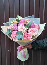 Букет цветов из:  Розы и Гвоздики в Дубовом