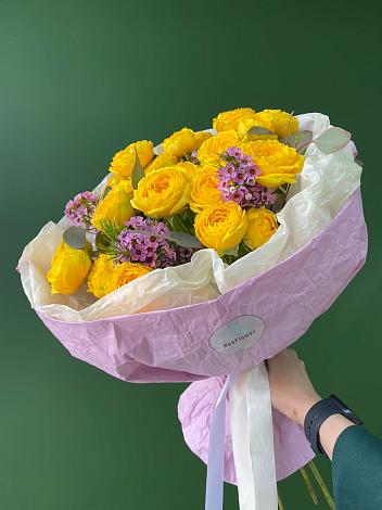 Букет Кустовые желтые розы в Дубовом