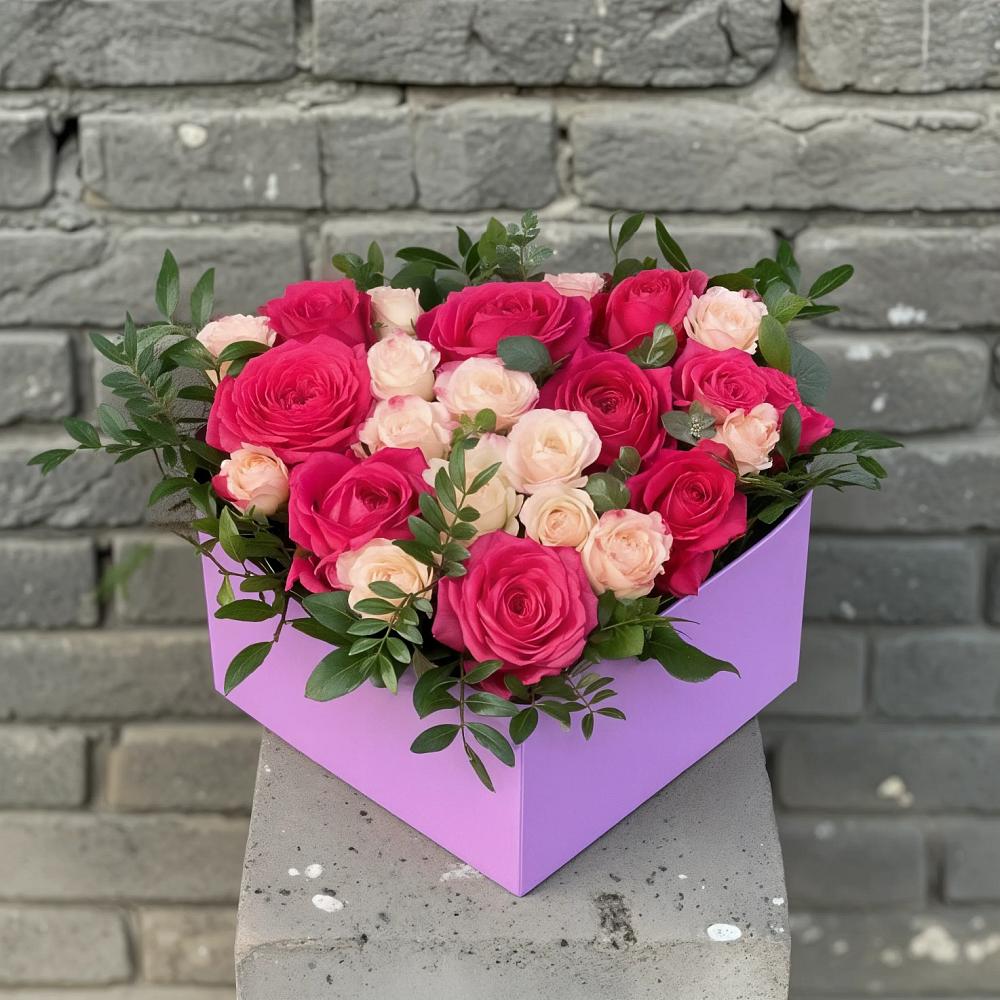 Цветочная композиция из Розы в коробке в Дубовом