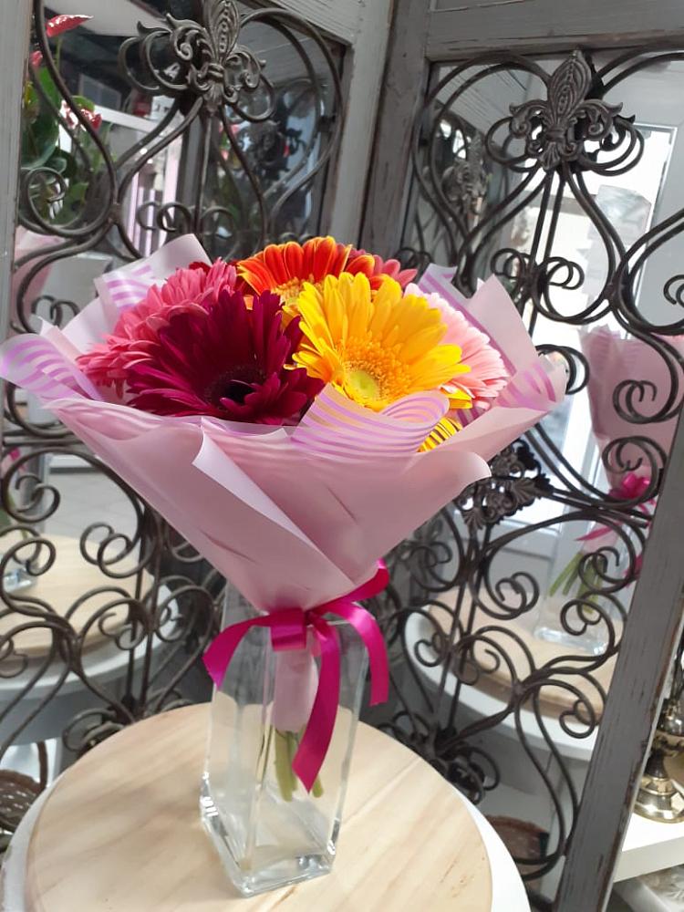 Букет цветов из: Герберы в Дубовом