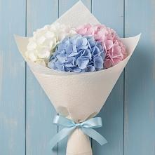 Букет цветов из:  Гортензия в Дубовом