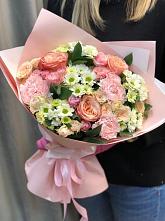 Букет нежные объятья в Дубовом Букет цветов из: Гвоздики, Розы и Хризантемы в Дубовом