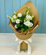 Букет цветов из:  Хризантемы и Лизиантусы в Дубовом