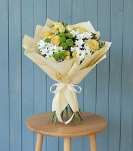 Букет цветов из:  Хризантемы и Розы в Дубовом