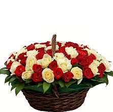 Премиум букет из: Розы #REPLACE_PRED# Дубовом