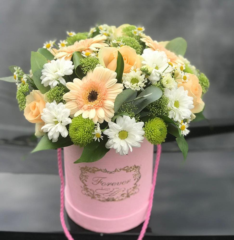 Цветочная композиция из Розы, Герберы и Хризантемы в шляпной коробке в Дубовом