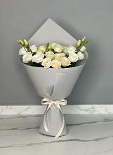 Букет цветов из:  Розы и Лизиантусы в Дубовом